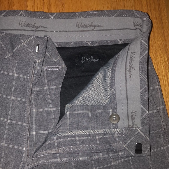 Walter Hagen - gray golf shorts (men’s size 32) - Picture 2 of 3